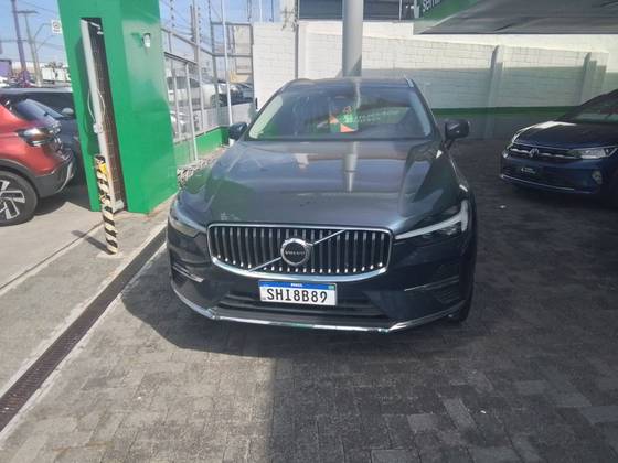 VOLVO XC60 2.0 T8 RECHARGE PLUS AWD GEARTRONIC VOLVO XC60 2.0 T8 RECHARGE PLUS AWD GEARTRONIC